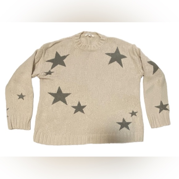 Splendid Sweaters - Splendid Cream Sweater with Gray Star Pattern small